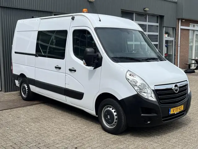 Opel Movano