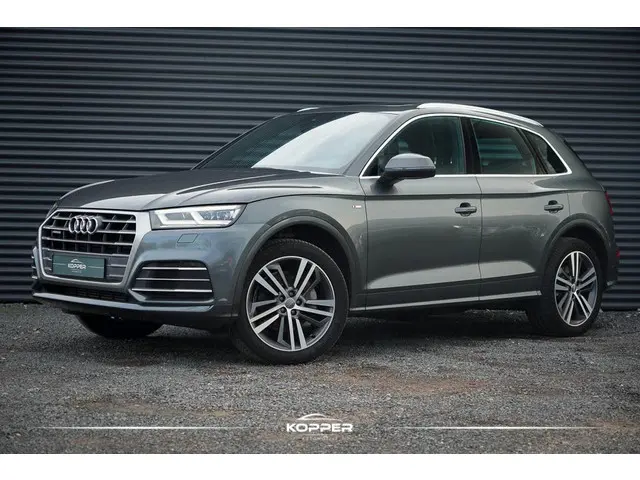 Audi Q5 2.0 TFSI quattro Launch Edition / Pano / S-Line / Stoelverwarming