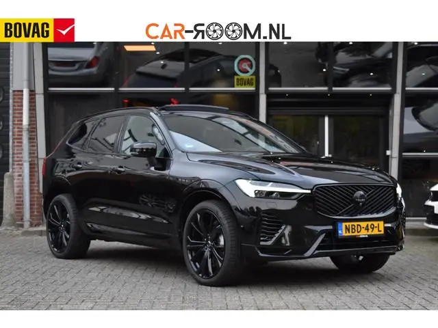 Volvo XC60 2.0 T8 Plug-in-hybrid AWD Ultra Black Edition Facelift Pano Massage Stoelkoeling HUD