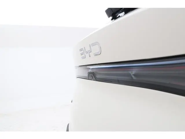 BYD SEAL