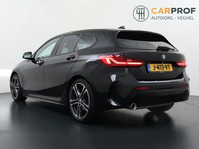 BMW 1-serie 118i High Executive Edition M-Sport |  Panorama Dak |  Navigatie |