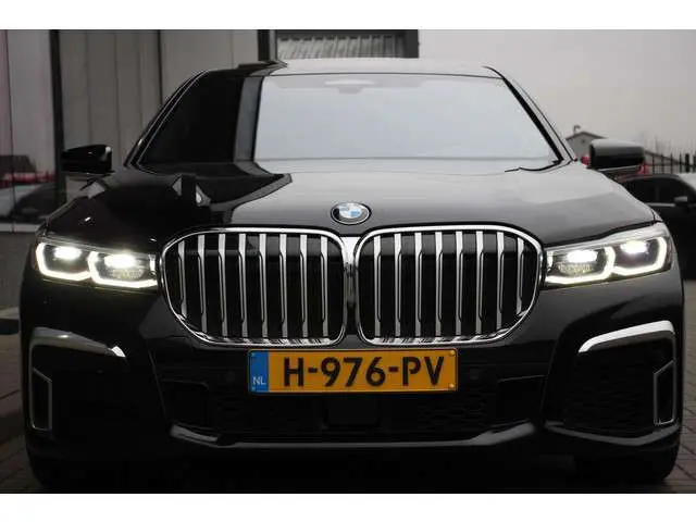 BMW 7-serie 750Ld xDrive High Executive |  Vol Opties! | M-Sport | NP: €200.000 | Orig. NL | Dealeronderhouden