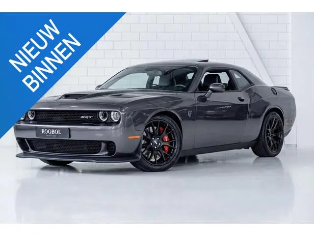 Dodge Challenger SRT Hellcat