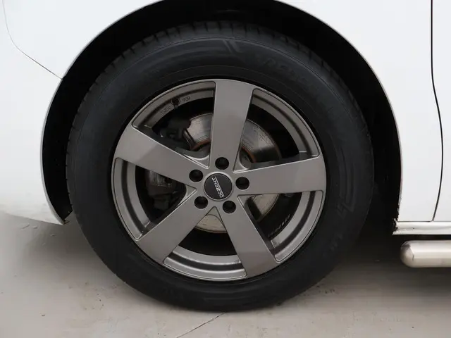 Toyota pro-ace