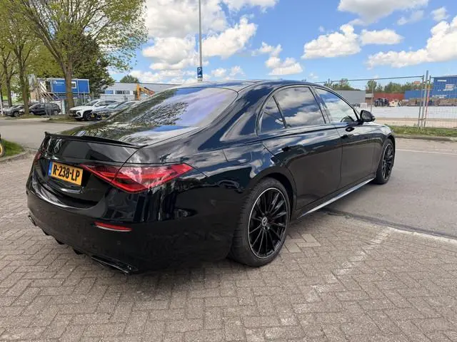 Mercedes-Benz S-Klasse