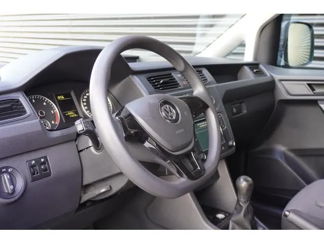 Volkswagen Caddy 185pk Gechipt Trekhaak Apple carplay  Cruise conrol Airco 18" Velgen Spoiler