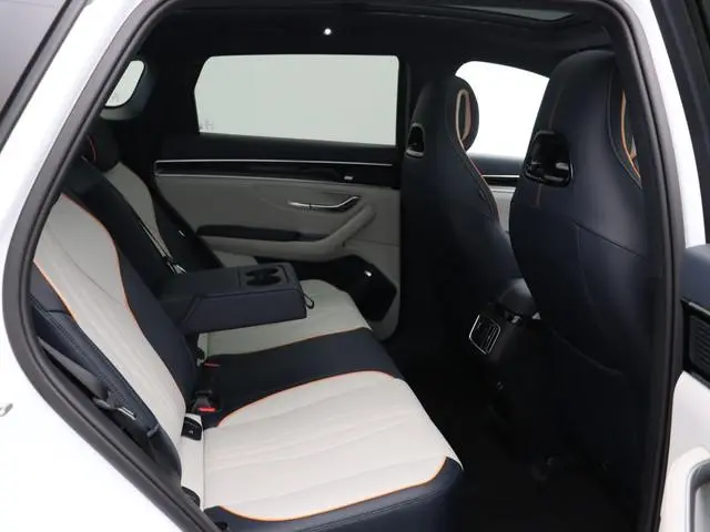 BYD SEAL U