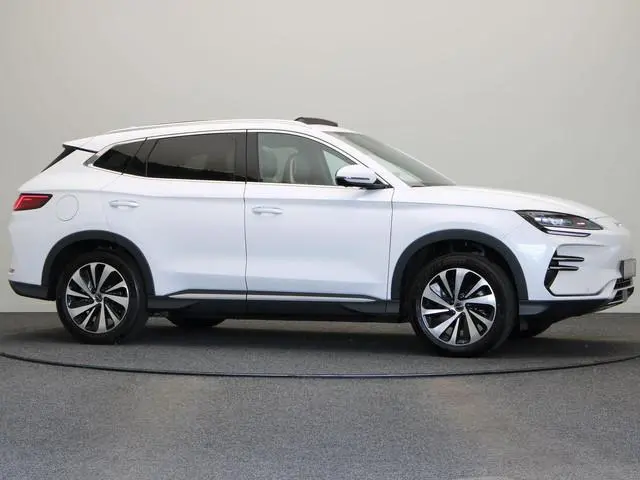 BYD SEAL U