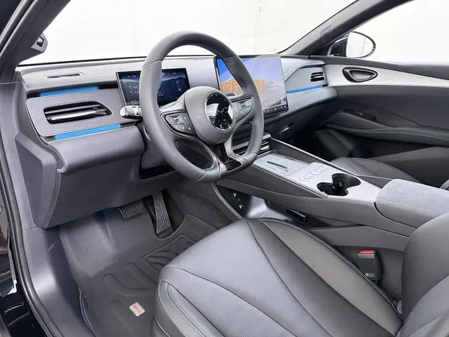 BYD SEAL