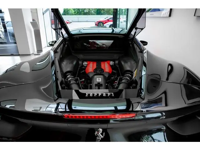 Ferrari 488