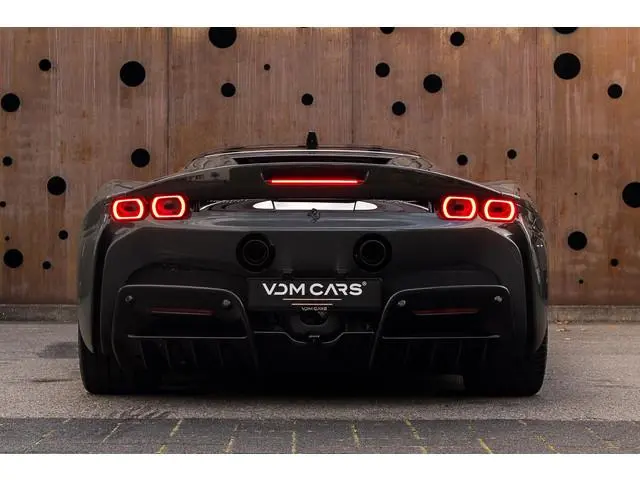 Ferrari SF90 Stradale