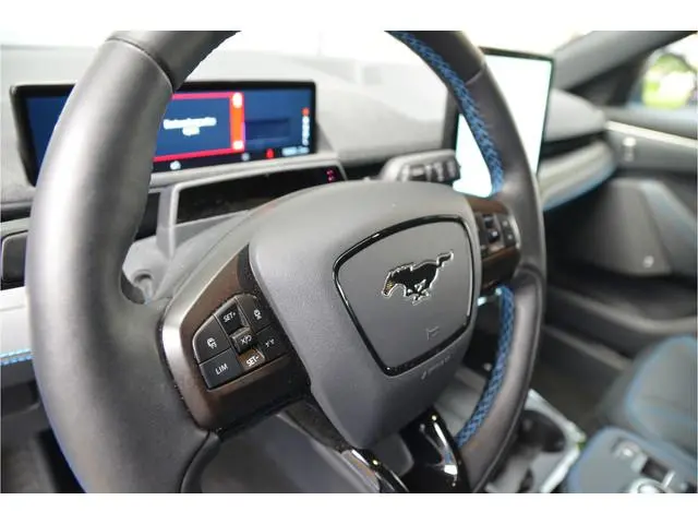 Ford Mustang Mach-E