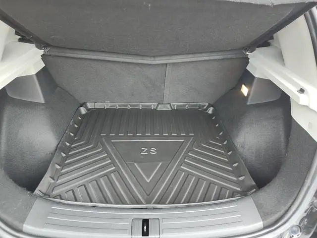 MG ZS EV