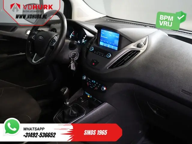 Ford Transit Courier 1.5 TDCI 100 pk Limited Stoelverw./ Voorruitverw./ Navi/ Carplay/ Camera/ Clima...