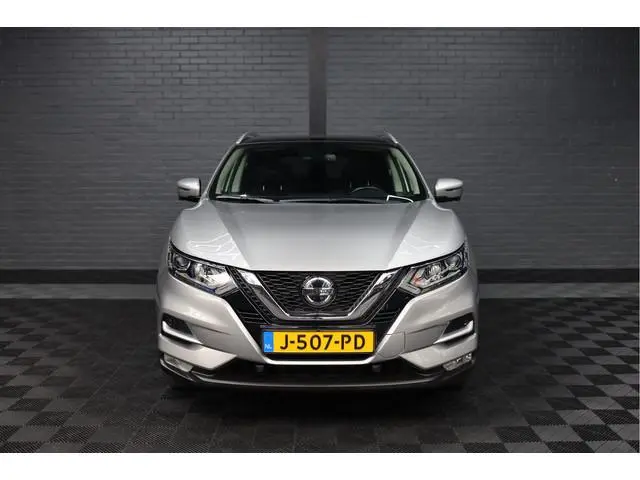 Nissan Qashqai 1.3 DIG-T N-Motion | PANORAMADAK | TREKHAAK | LED | 360 CAMERA | 140PK | LMV |