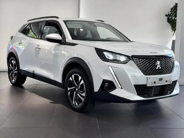 Peugeot 2008 1.2 PureTech Allure