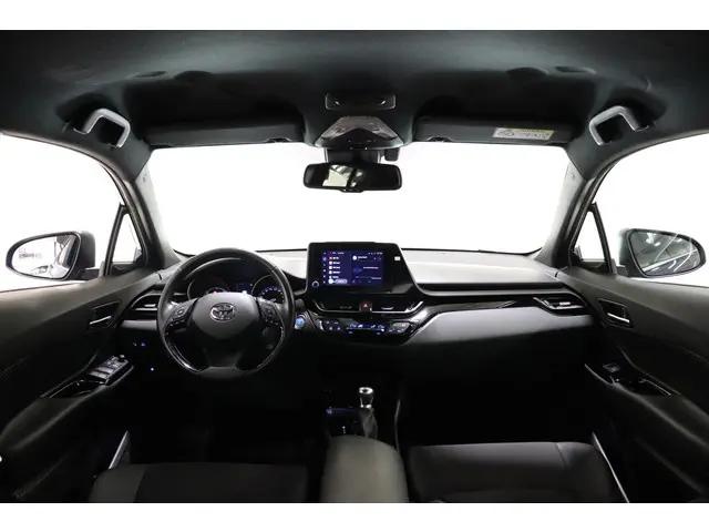 Toyota C-HR 1.8 Hybrid Style, Limited, NAVI, BSM, Apple Carplay / Android Auto, Keyless, Camera!