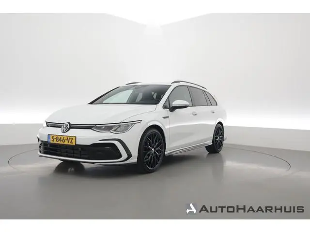 Volkswagen Golf Variant 1.5 eTSI R-Line Business | Rijklaar! | Elek. Trekhaak | Dig. Cockpit | Stoel...