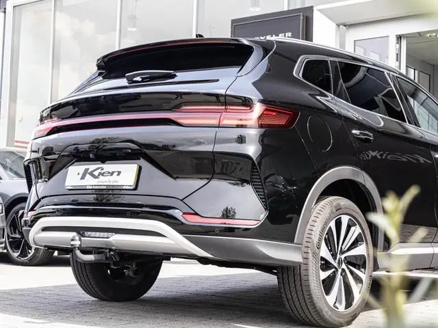 BYD SEAL U