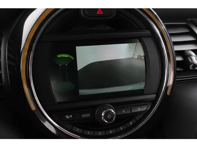 Mini one 1.5 Automaat One Pepper | Matrix Led koplampen | Climate Control | Parkeersensoren | Cruise...