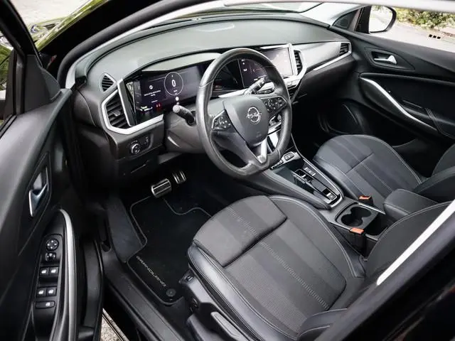 Opel Grandland 1.6 Turbo Plug-In Hybrid Level 3 1e-Eig. & Keurig-Onderh. BOVAG-Garantie. NL-Auto.
