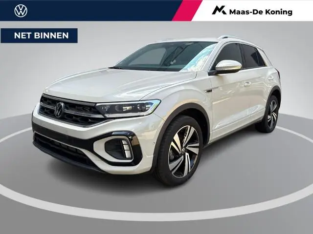 Volkswagen T-Roc 1.5 TSI 150pk DSG R-Line · Camera · Keyless · Dodehoeksensor · Stoelverwarming · El...