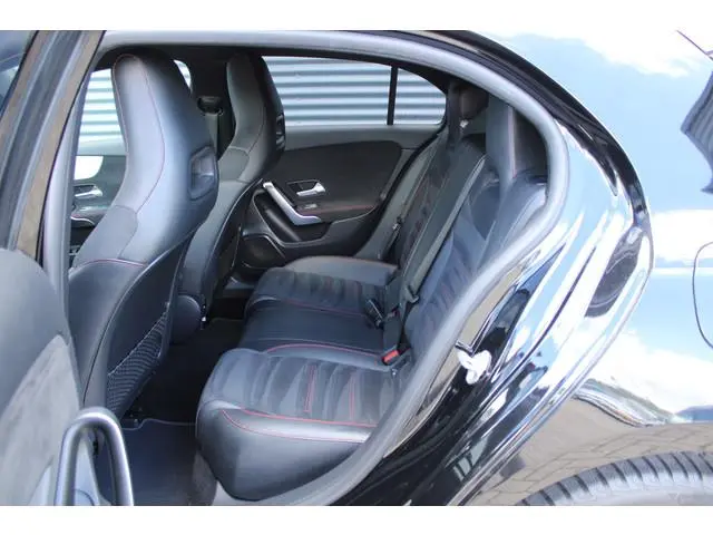 Mercedes-Benz A-klasse 250 e AMG Line Sfeerverlichting Camera Stoelverwarming