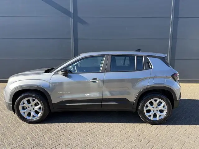 Jeep Avenger 100pk Altitude (Camera - Keyless Entry - Adaptieve Cruise Controle - Elektrische Klep -...