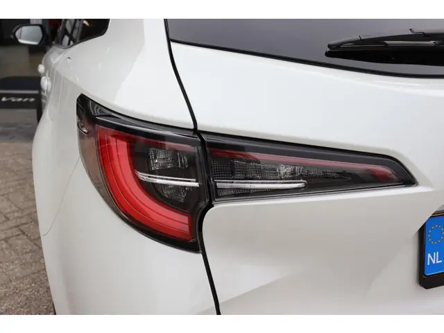 Toyota Corolla Touring Sports