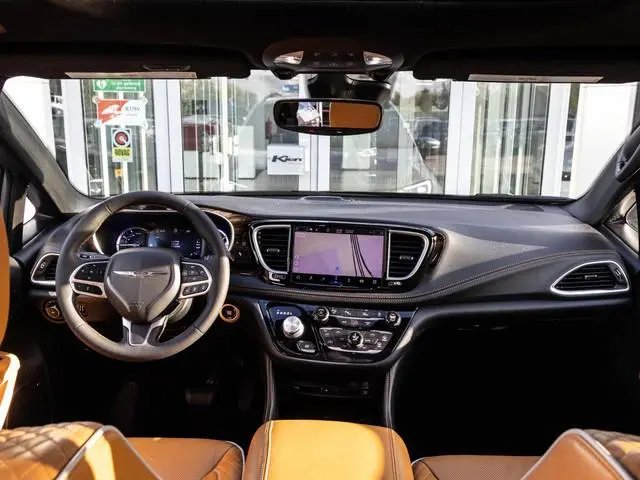 Chrysler Pacifica
