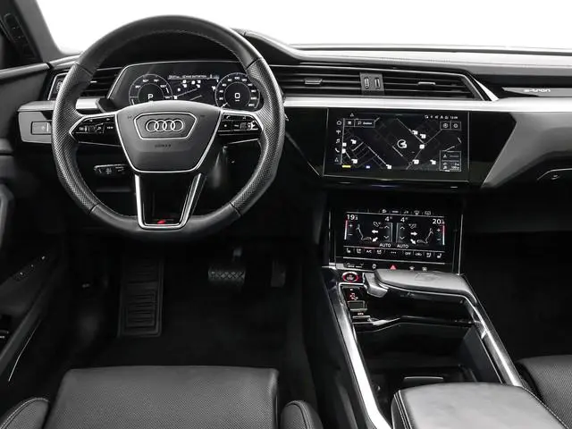 Audi e-tron S 503pk Quattro 95 kWh · SOH 95,3% · Panoramadak · Stoelventilatie · Luchtvering · 360gr...