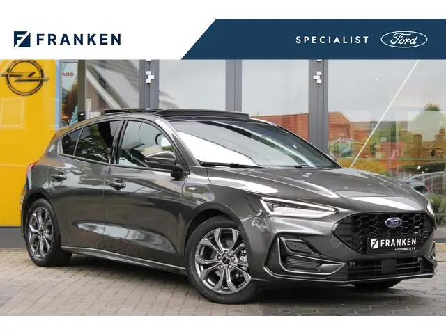 Ford Focus 1.0 EcoBoost Hybrid ST Line X | Panoramadak | Matrix | Winterpack |