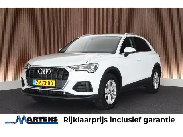 Audi Q3 45 TFSI e 245pk S-Tronic Pro Line Trekhaak Sportstoelen Stoelverwarming ACC Virtual Cockpit...