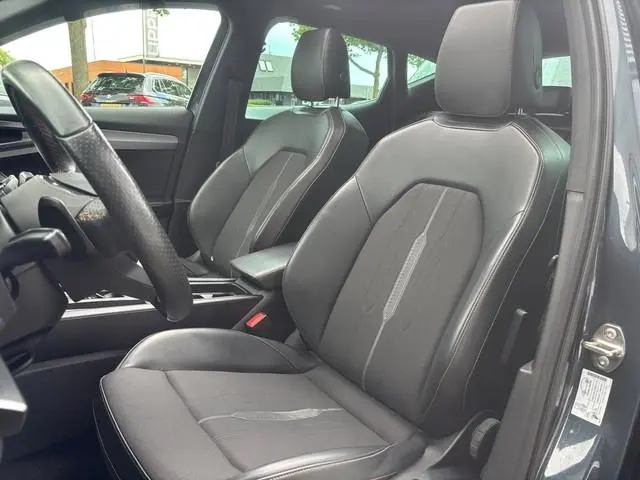CUPRA Formentor 1.5 TSI Business Edition | Pano | Trekhaak | Apple Carplay | Sfeerverlichting | Stoe...