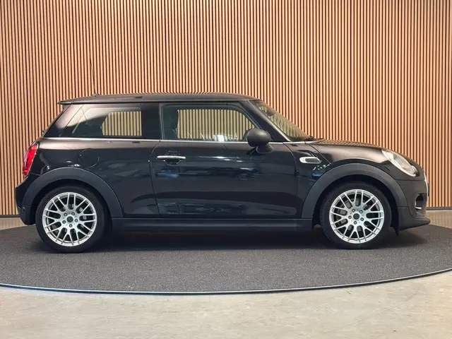 MINI One