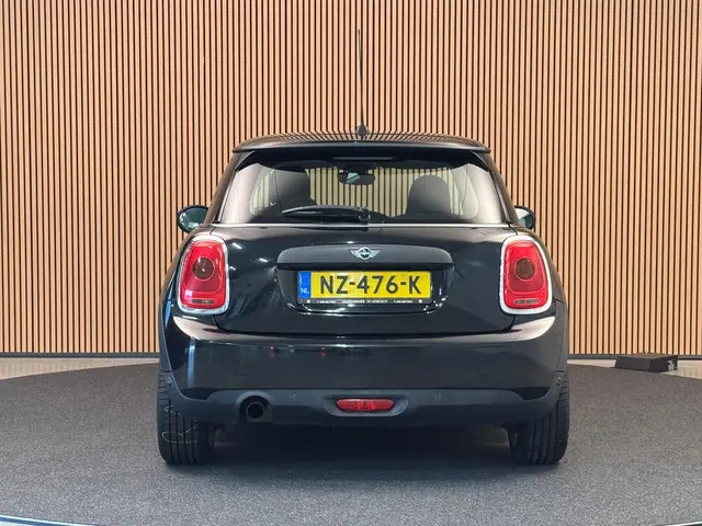MINI One