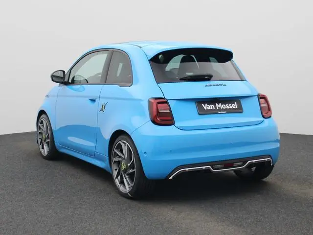 Abarth 500 Abarth Scorpionissima 42 kWh