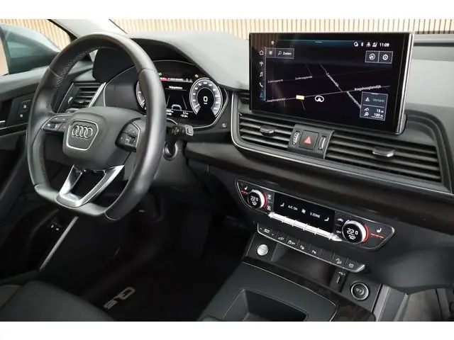 Audi Q5 55 TFSI e 376pk S edition Trekhaak Camera Luchtvering Stoelverwarming Keyless Massage Naviga...