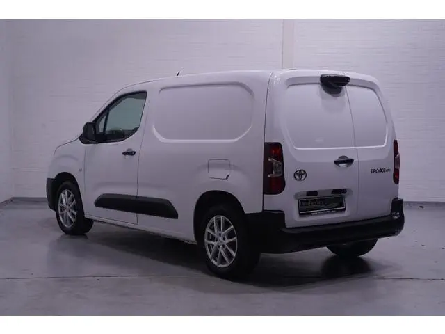 Toyota PROACE CITY 1.5 D-4D 130 pk L1 Navigator Navi, Camera, Apple Carplay, Cruise Control, Laadrui...