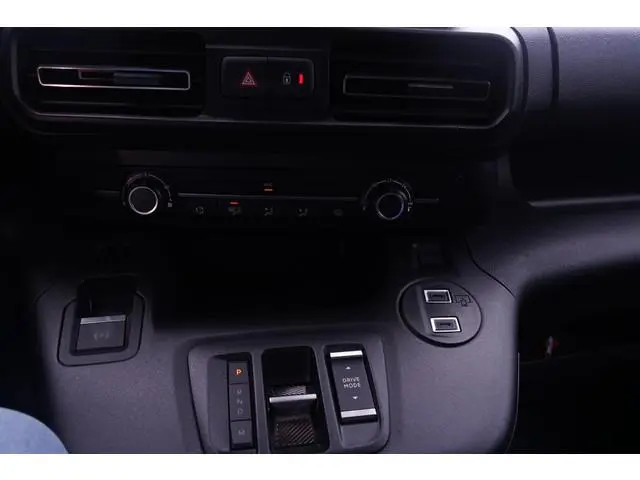 Toyota pro-ace
