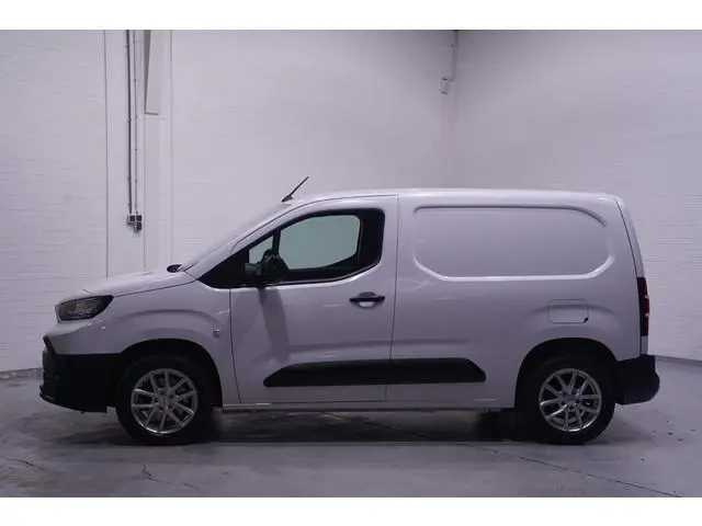 Toyota pro-ace