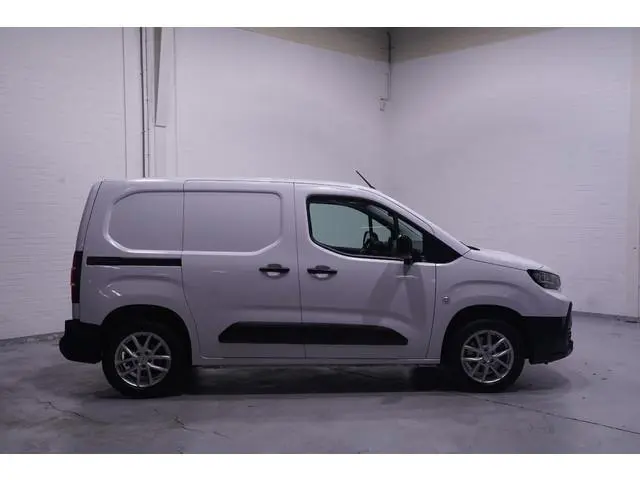 Toyota pro-ace