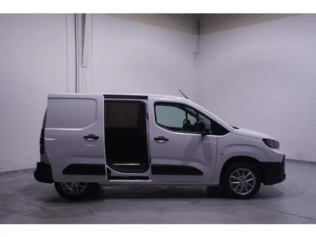 Toyota pro-ace