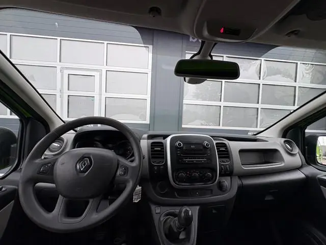 Renault Trafic 1.6 dCi 120PK Camera / Airco / Cruise / Sidebars / PDC / Trekhaak