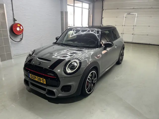MINI Mini 2.0 John Cooper Works Chili