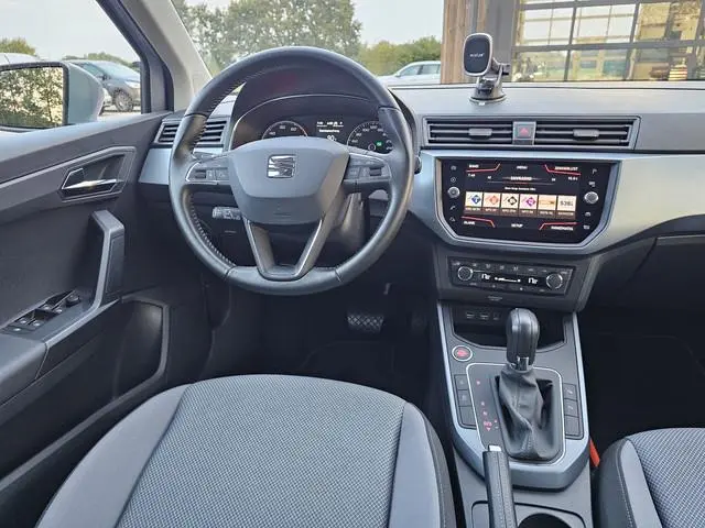 SEAT Arona 1.0 TSI Style Business Intense | Automaat | LED | Camera | ACC | Full Link | Park Assist...