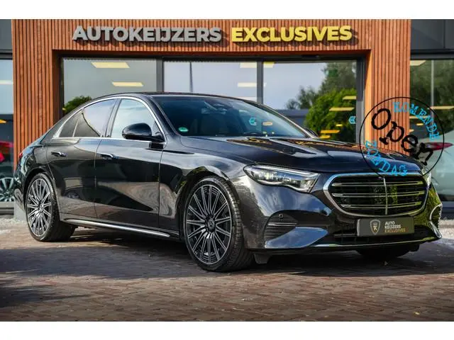 Mercedes-Benz E-klasse E-klasse 200 Hyperscreen Burmester Stoelkoeling 360 Camera