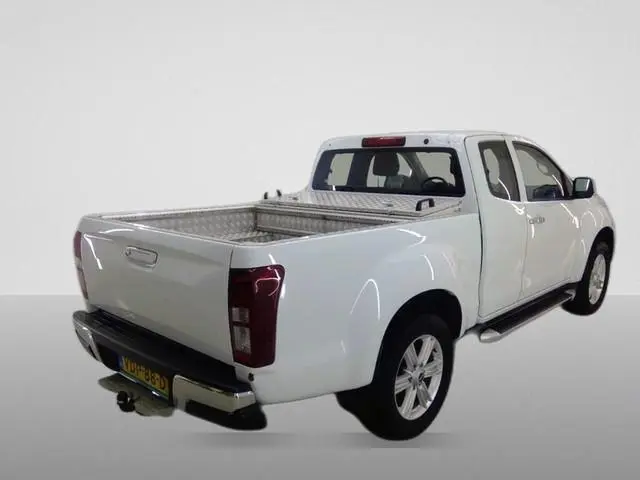 Isuzu D-Max 1.9 Extended Cab 3500KG TREKHAAK EURO 6