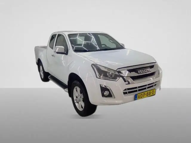Isuzu D-Max