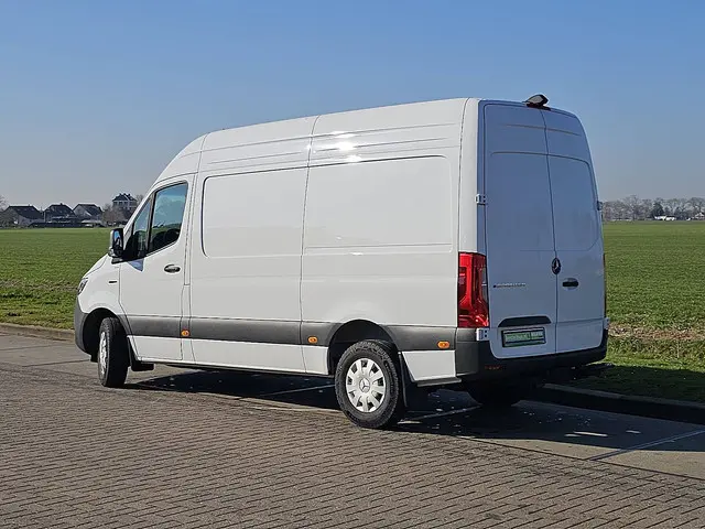 Mercedes-Benz eSprinter